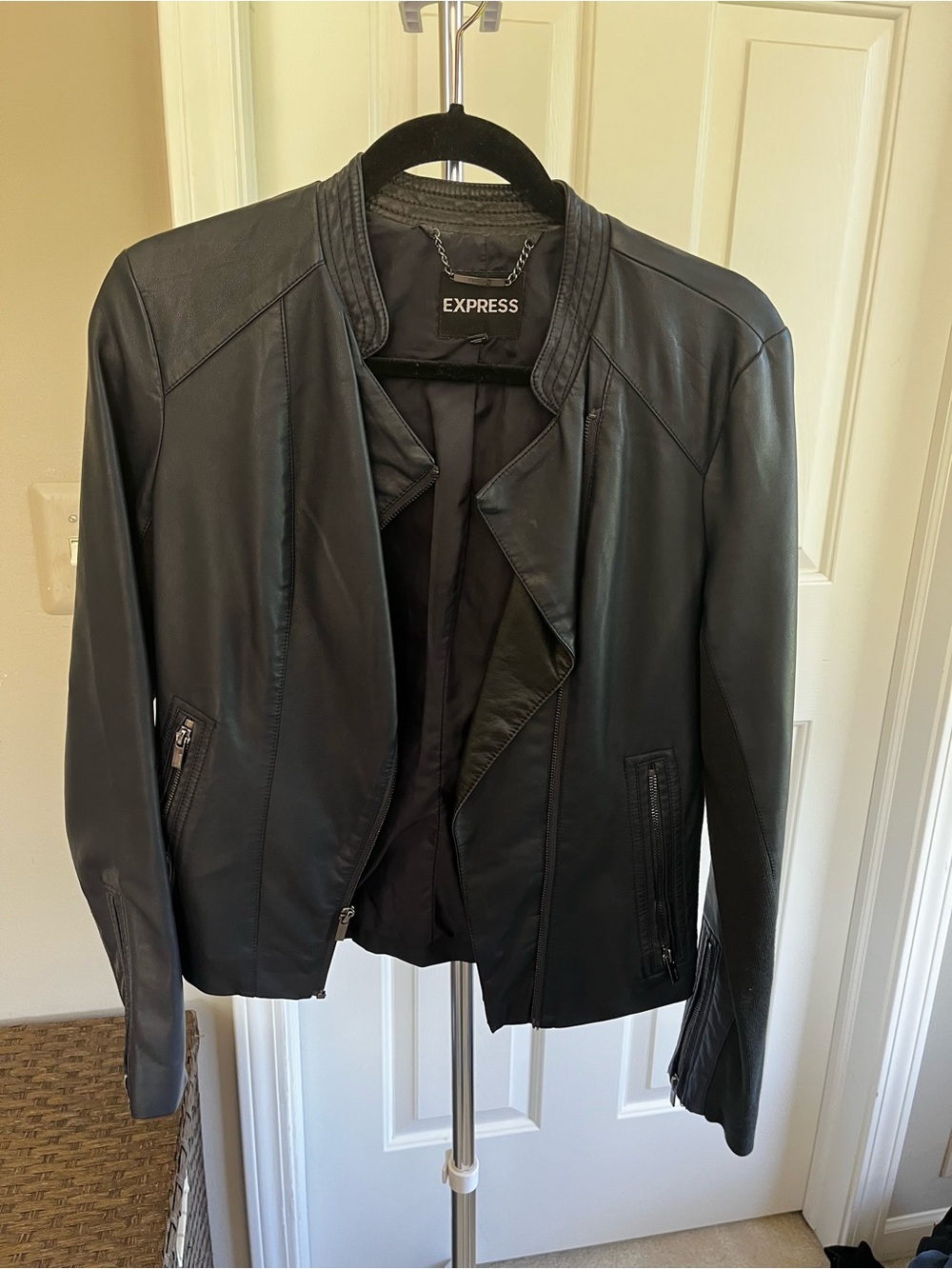 Express Black Leather Jacket with Zip Pockets